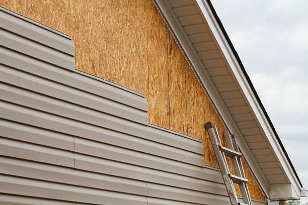 Professional Emergency Siding Repair technician working in Semora, NC